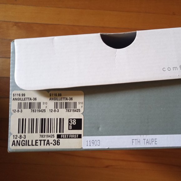 Leather Heeled Sandals, Taupe color, Size 7.5 - Picture 2 of 11